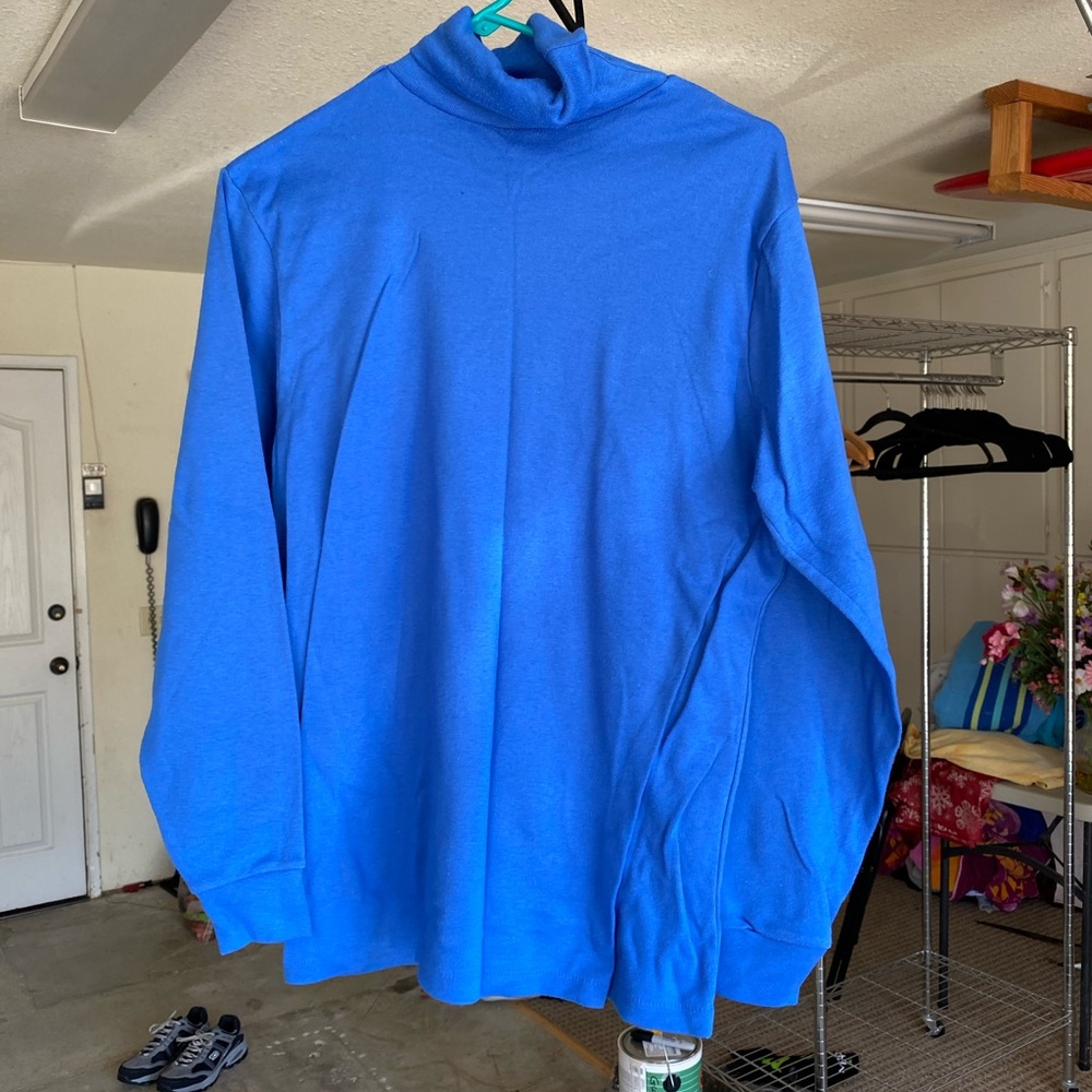 Men's turtle neck